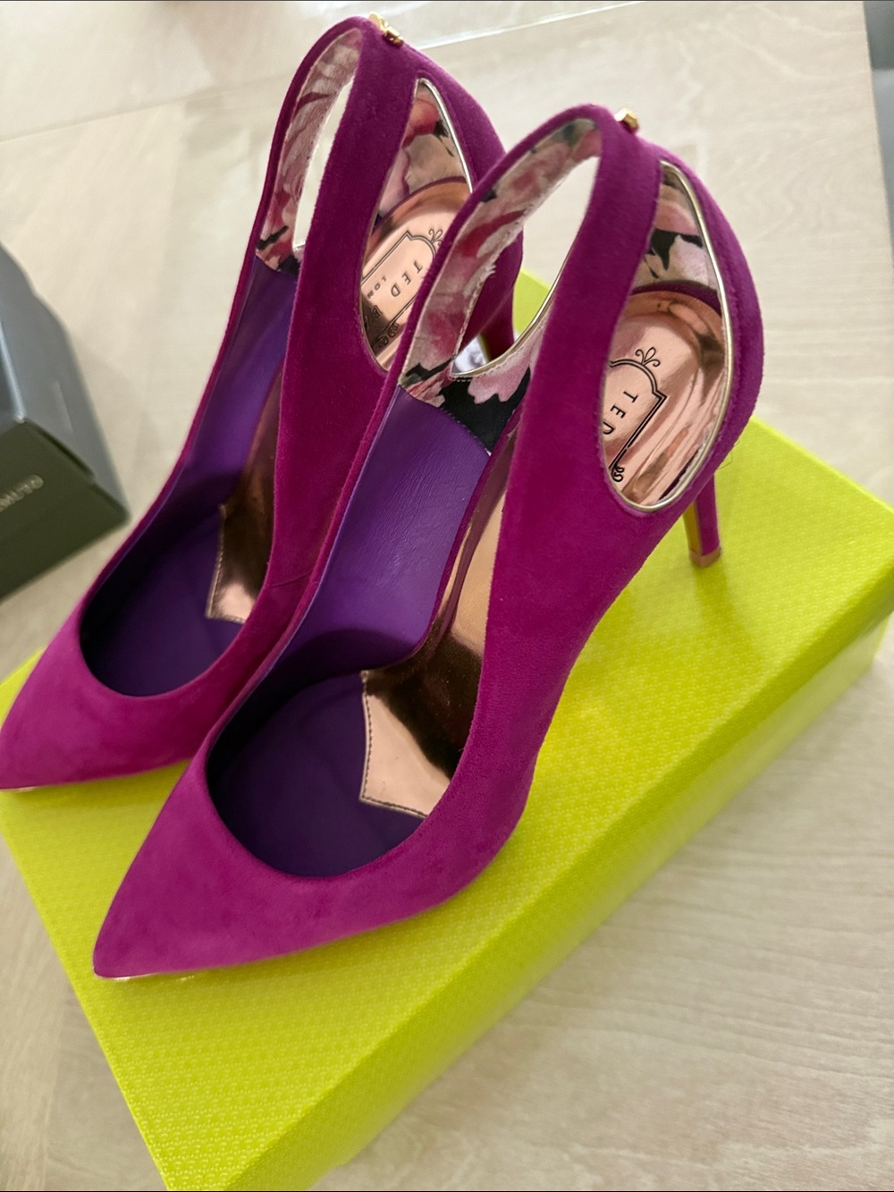 Ted Baker London Fuchsia Suede Pointed-Toe Slingback Heels